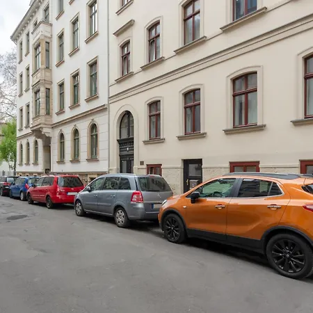 Apartman Iz21 Downtown Close To Arena